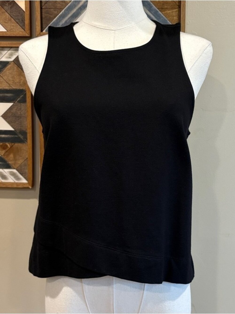 Black Crossover Cropped Sleeveless Top